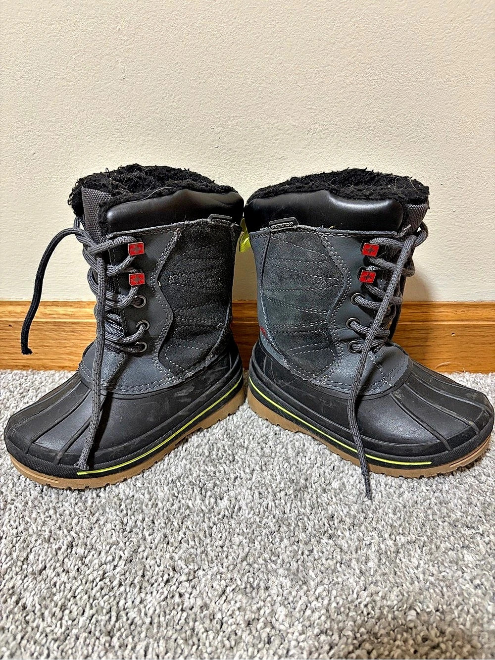 Swiss Tech Kids Waterproof Winter Snow Boots Black